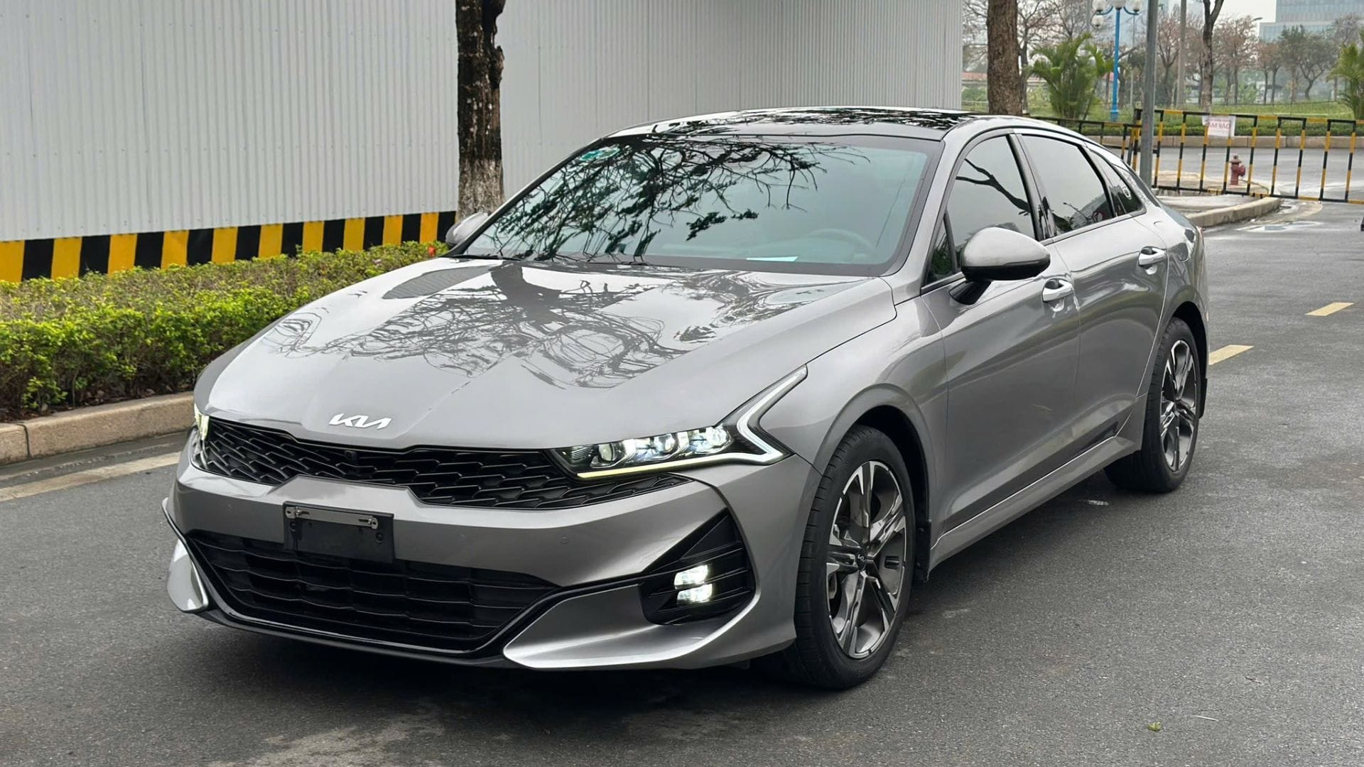 kiahanoi kia k5 gt line ngoai that
