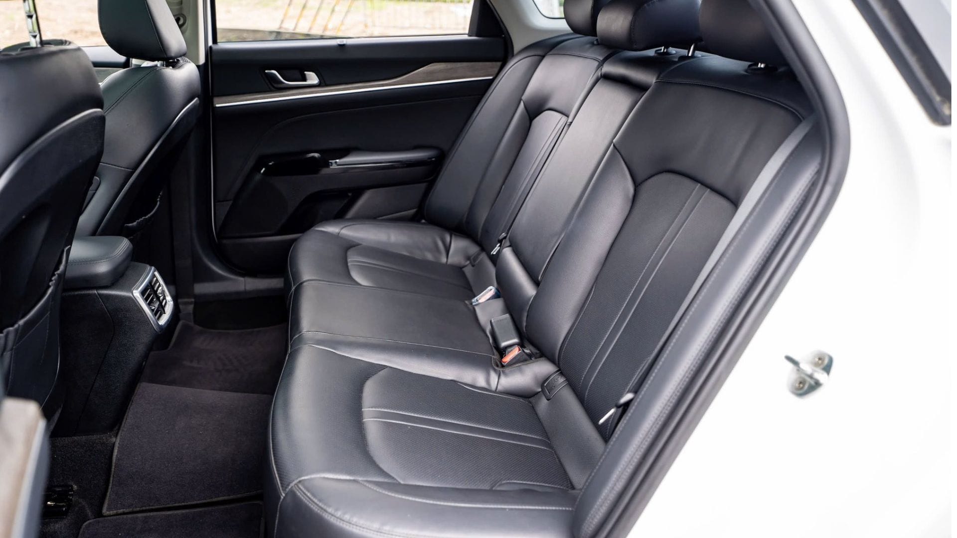 kiahanoi kia k5 premium noi that 1 1