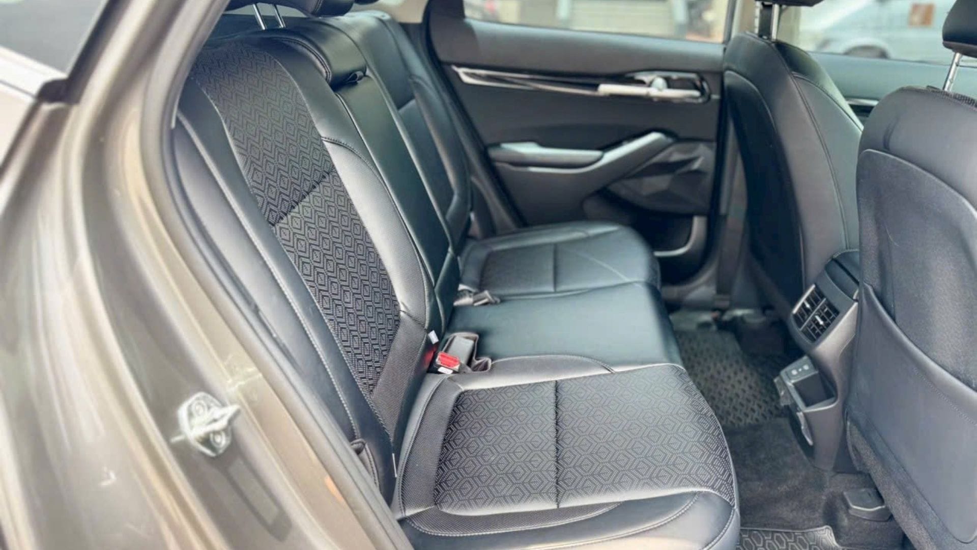 kiahanoi kia seltos premium noi that 1