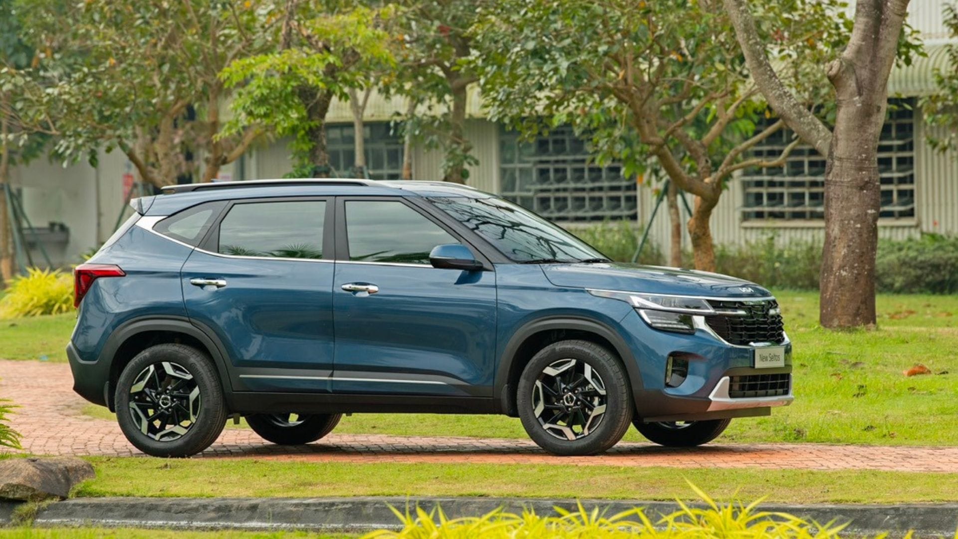 kiahanoi kia seltos turbo luxury ngoai that 3