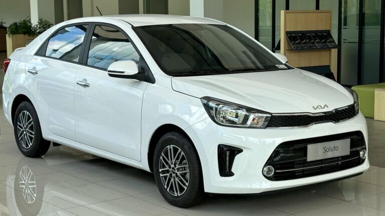 ĐÁNH GIÁ CHI TIẾT KIA SOLUTO MT DELUXE – XE SỐ SÀN THỰC DỤNG, ĐÁNG TIỀN