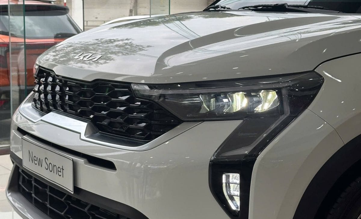 kiahanoi kia sonet deluxe ngoai that 4