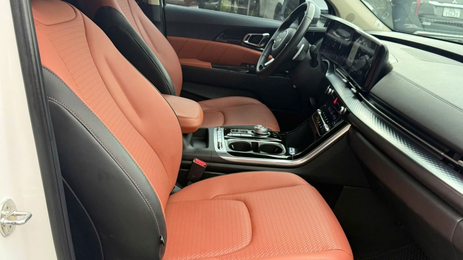 kiahanoi kia carnival 2.2D premium noi that 5