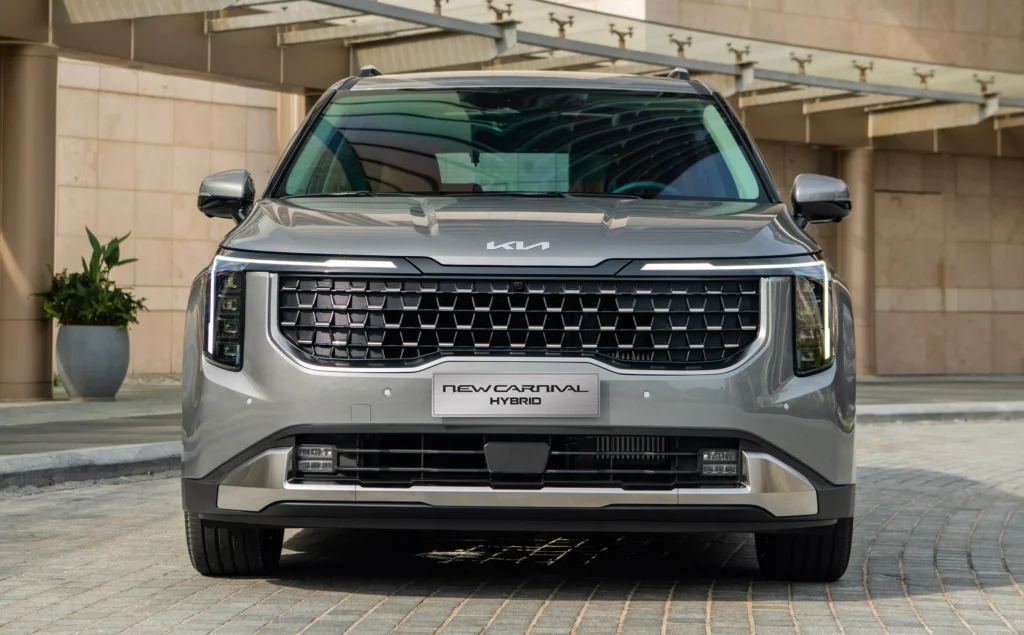 New Carnival 1.6 Turbo Hybrid Premium 7S - ngoai that
